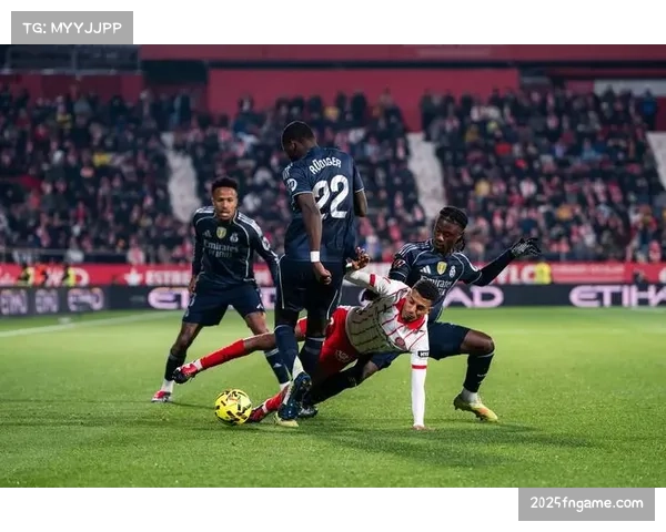 战术板：剖析赫罗纳主帅米歇尔如何用控球体系挑战西甲传统格局